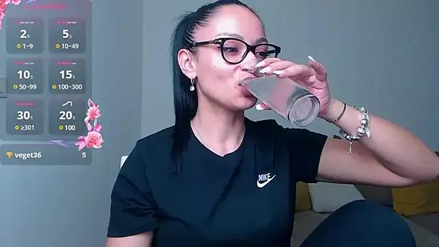 BabySerene from StripChat is Freechat