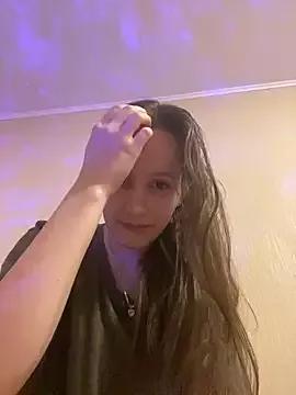 babywaifu from StripChat