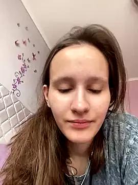 babywaifu from StripChat