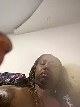 BambiWoman from StripChat