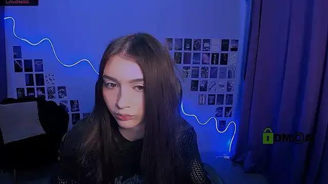 Girls: discover live performances with matured cam models, from teasing to fixations, in a variety of stunning live sex cams.