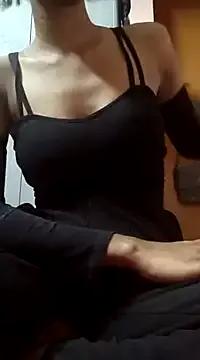 Girls: discover live performances with matured cam models, from teasing to fixations, in a variety of stunning live sex cams.