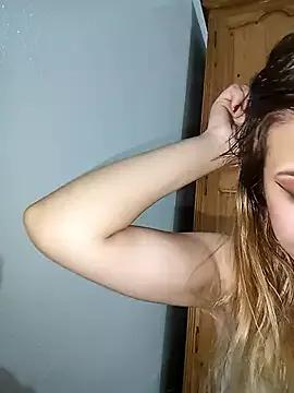 barbieelove from StripChat