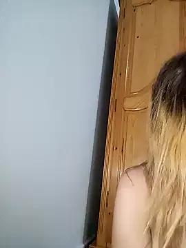barbieelove from StripChat