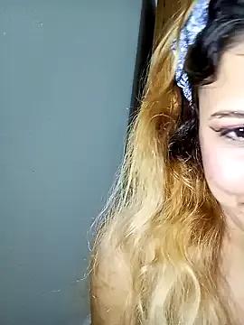 barbieelove from StripChat