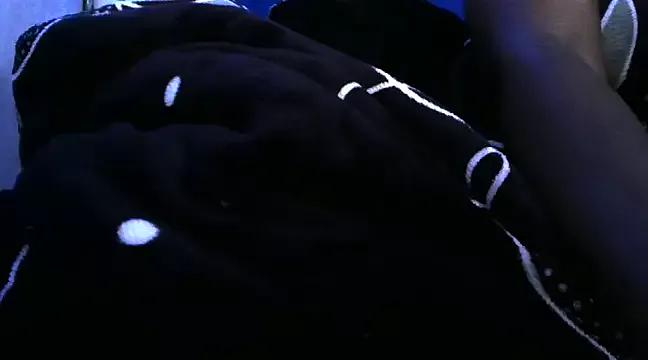 Girls: discover live performances with matured cam models, from teasing to fixations, in a variety of stunning live sex cams.