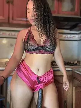 BeccaWilsson from StripChat is Freechat
