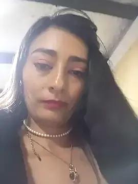 Girls: discover live performances with matured cam models, from teasing to fixations, in a variety of stunning live sex cams.