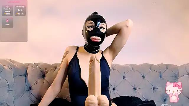 Girls: discover live performances with matured cam models, from teasing to fixations, in a variety of stunning live sex cams.
