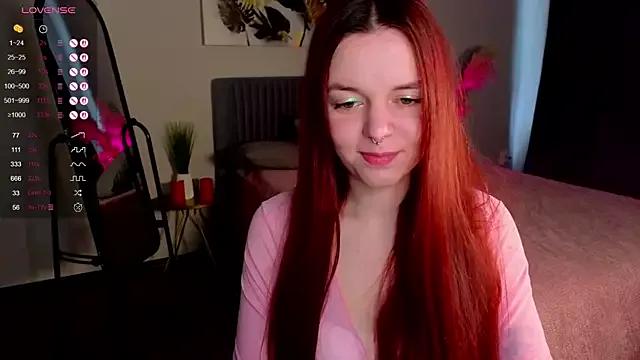 BellaDevile_ from StripChat is Freechat