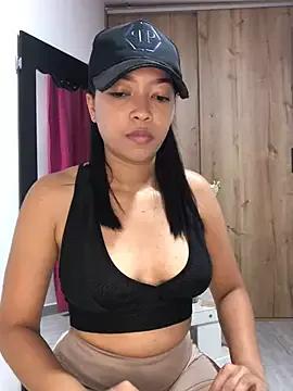 Girls: discover live performances with matured cam models, from teasing to fixations, in a variety of stunning live sex cams.