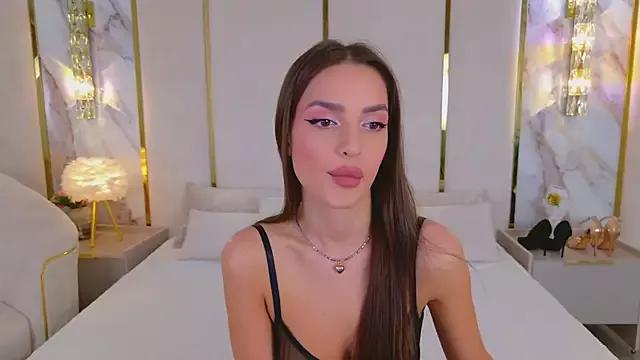 Girls: discover live performances with matured cam models, from teasing to fixations, in a variety of stunning live sex cams.