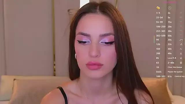 Girls: discover live performances with matured cam models, from teasing to fixations, in a variety of stunning live sex cams.