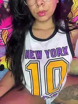 BellaLiz_ from StripChat
