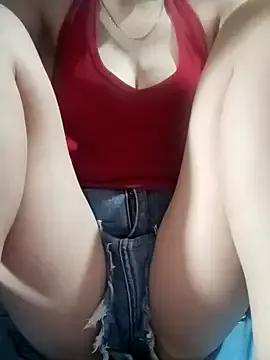 Girls: discover live performances with matured cam models, from teasing to fixations, in a variety of stunning live sex cams.