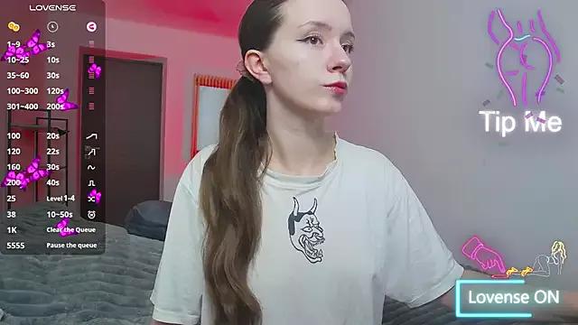 Girls: discover live performances with matured cam models, from teasing to fixations, in a variety of stunning live sex cams.