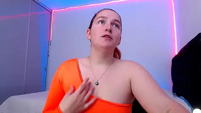 Girls: discover live performances with matured cam models, from teasing to fixations, in a variety of stunning live sex cams.