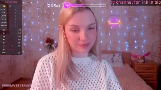 Beverlyvegga from StripChat