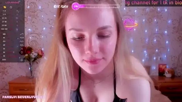 Beverlyvegga from StripChat