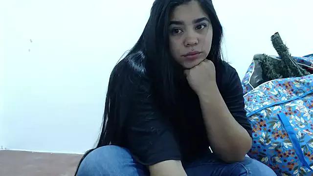 Girls: discover live performances with matured cam models, from teasing to fixations, in a variety of stunning live sex cams.