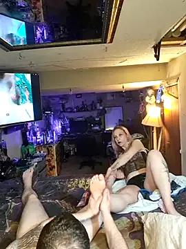 bigcockwetpussymn from StripChat is Freechat