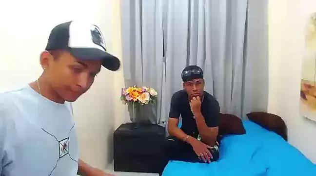 black_bigcock_ from StripChat is Freechat