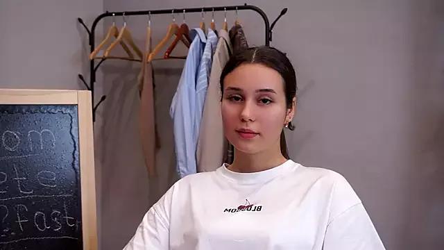 BlissBelger from StripChat is Freechat
