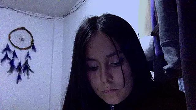 Girls: discover live performances with matured cam models, from teasing to fixations, in a variety of stunning live sex cams.