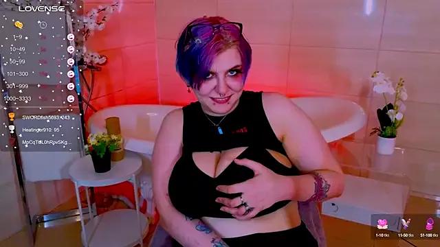 Girls: discover live performances with matured cam models, from teasing to fixations, in a variety of stunning live sex cams.