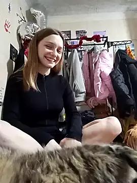 Girls: discover live performances with matured cam models, from teasing to fixations, in a variety of stunning live sex cams.