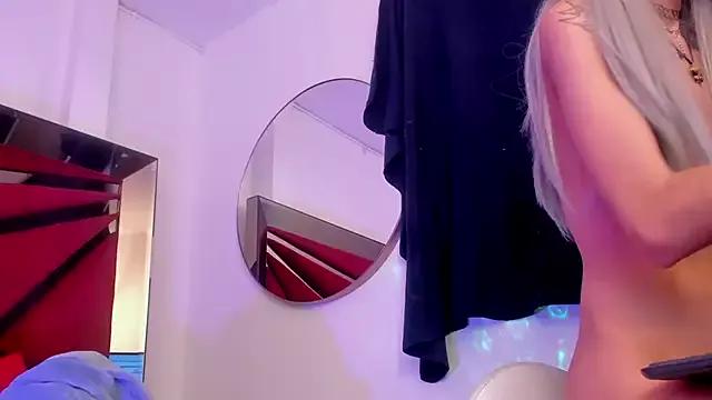 BonnieCute_ from StripChat is Freechat