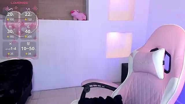 Girls: discover live performances with matured cam models, from teasing to fixations, in a variety of stunning live sex cams.