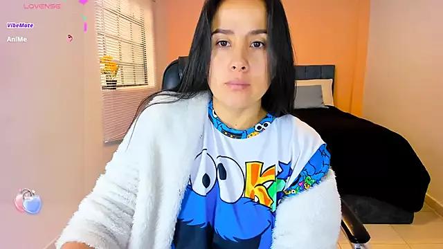 bonny_greyl from StripChat