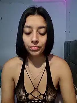 Girls: discover live performances with matured cam models, from teasing to fixations, in a variety of stunning live sex cams.