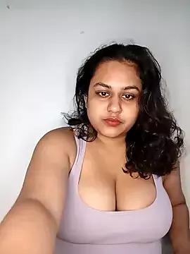 bumblebeegirl on StripChat 