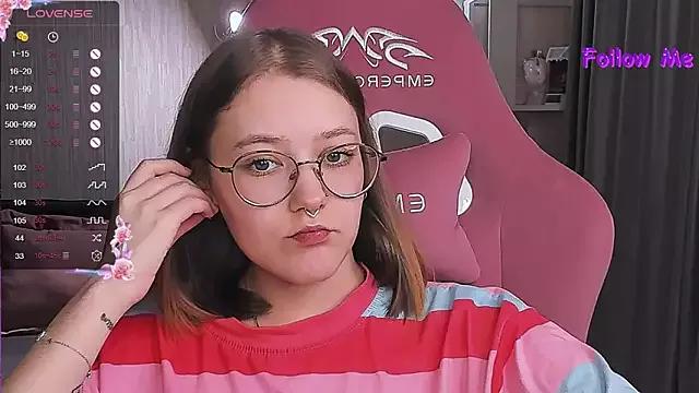 bunny_bubble from StripChat