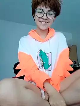 Bunny_honey18 from StripChat