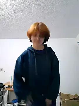 Bunny_honey18 from StripChat