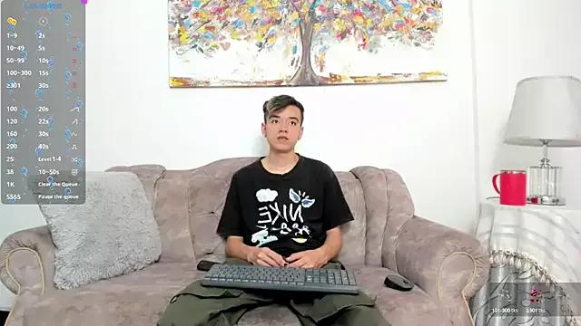 bunny_maxi from StripChat is Freechat