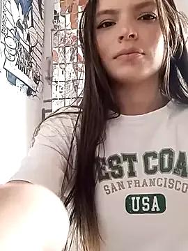 bunny_sexlola from StripChat is Freechat