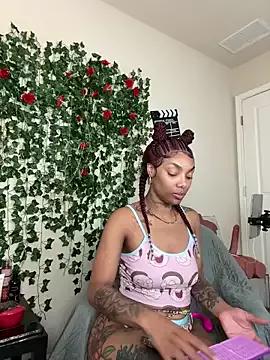 butterflybootyy from StripChat is Freechat