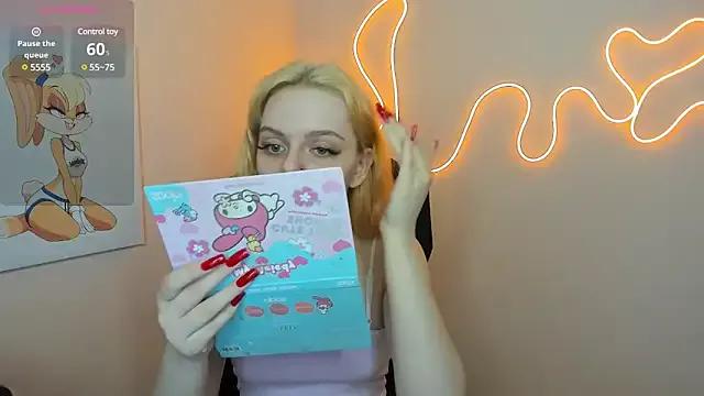 CalipsoMacc from StripChat is Freechat
