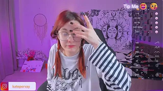 callmekatesmith from StripChat is Freechat