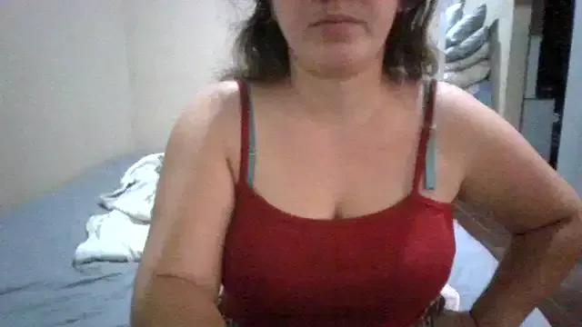 Girls: discover live performances with matured cam models, from teasing to fixations, in a variety of stunning live sex cams.
