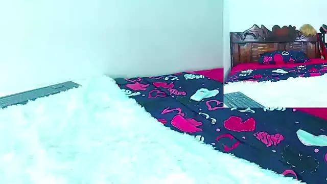 Girls: discover live performances with matured cam models, from teasing to fixations, in a variety of stunning live sex cams.