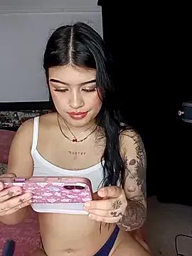 Candy_Roose from StripChat is Freechat
