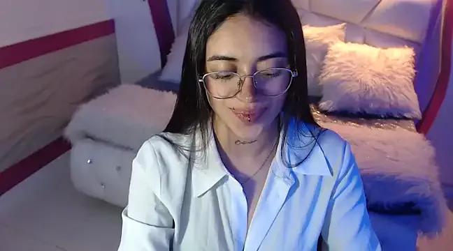 carla_bennett_ from StripChat is Freechat