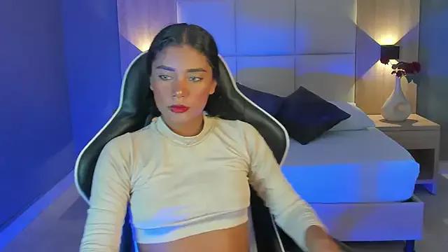 Girls: discover live performances with matured cam models, from teasing to fixations, in a variety of stunning live sex cams.