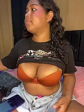 Carol_18x from StripChat is Freechat