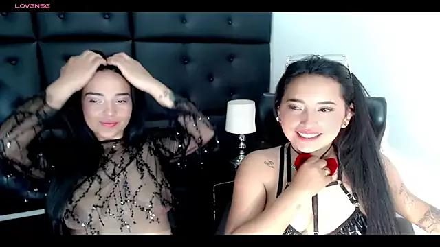 Girls: discover live performances with matured cam models, from teasing to fixations, in a variety of stunning live sex cams.